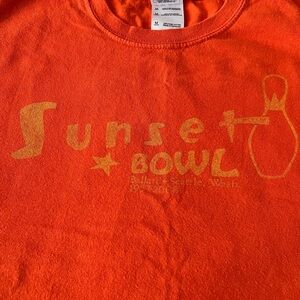 Orange Sunset Bowl T-Shirt. A Seattle institution! Youth Medium. Runs large.